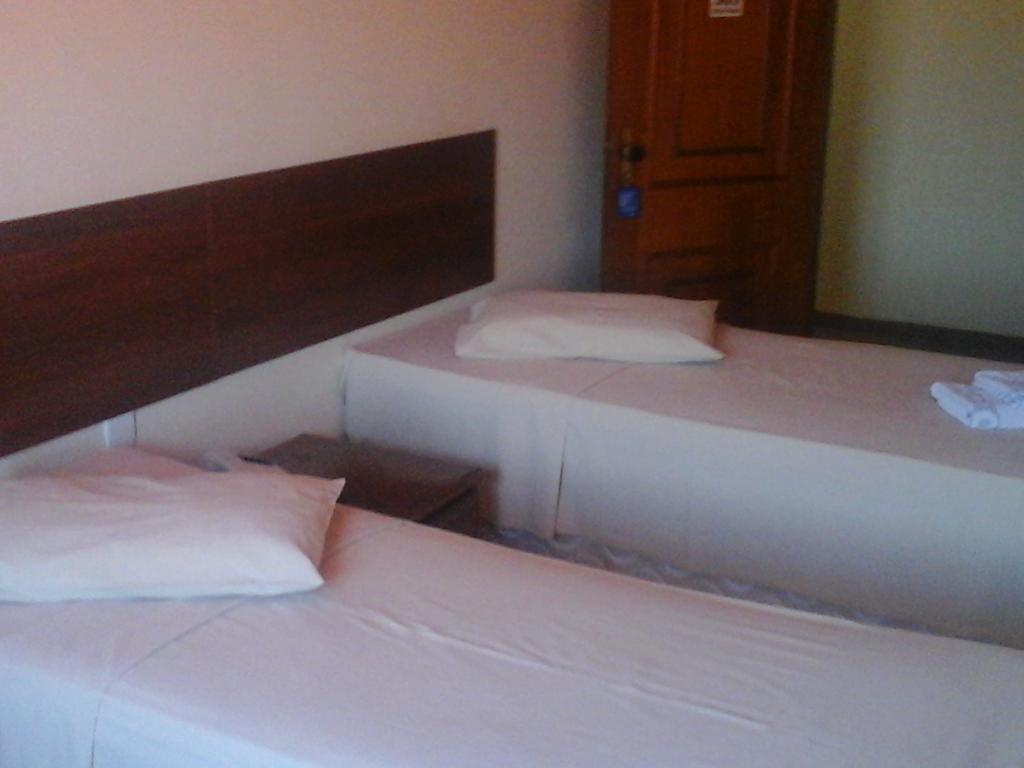 Hotel Paris Κάμπο Γκράντε Δωμάτιο φωτογραφία
